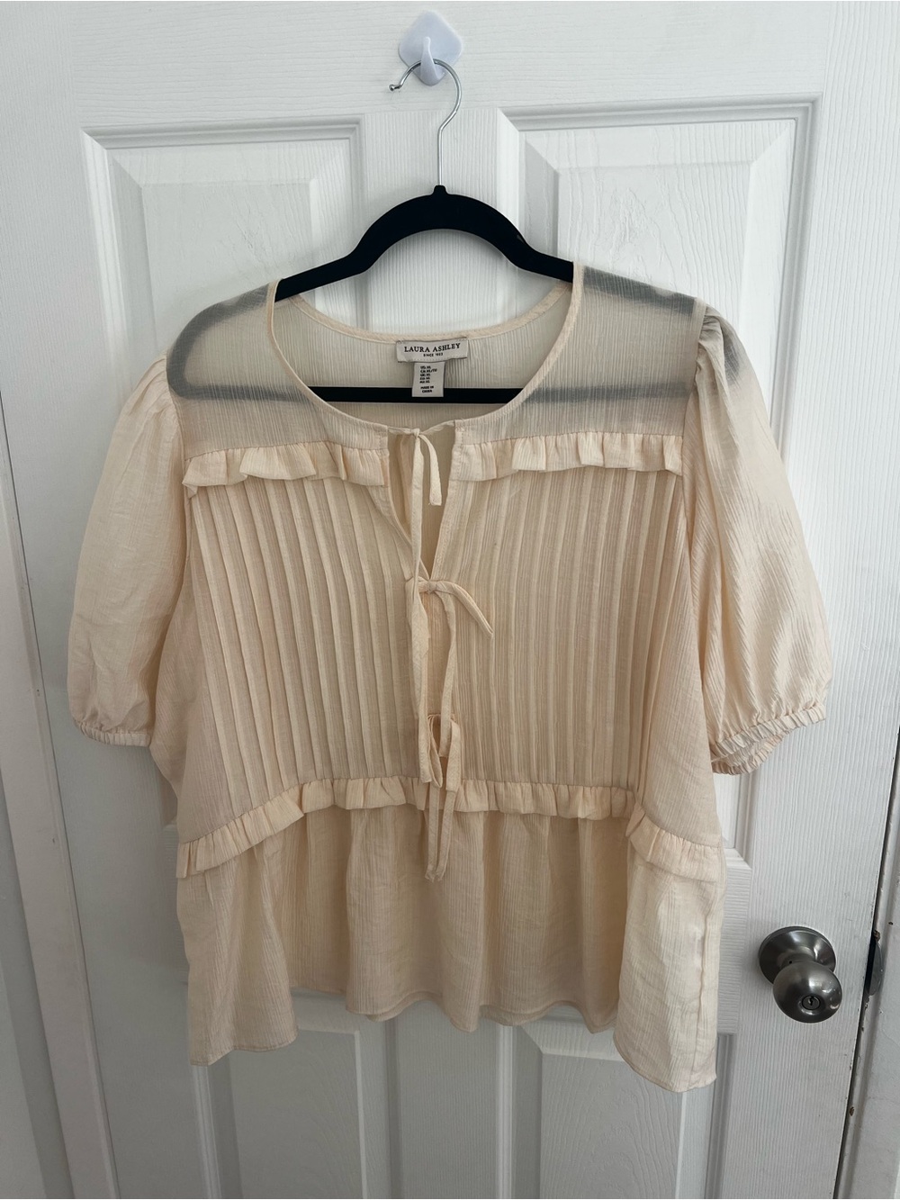 Laura Ashley Cream Ruffled Pleated Tie-Front Blouse